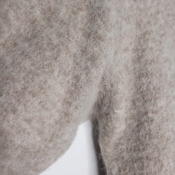 STOCKHOLM ATELIER & OTHER STORIES Alpaca/Wool Blend Women's Pullover Sweater SM. - Picture 4 of 11